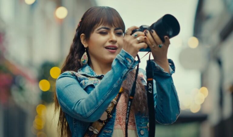 “Love Blossoms in the Air: Simi Chahal and Imran Abbas Radiate Love in ‘Jee Ve Sohneya Jee’ Trailer by U&I Music! Mark Your Calendars for a Romantic Journey on February 16, 2024!”