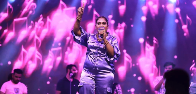 Afsana Khan’s Live Concert: A Night to Remember with 26 lakhs being showered on